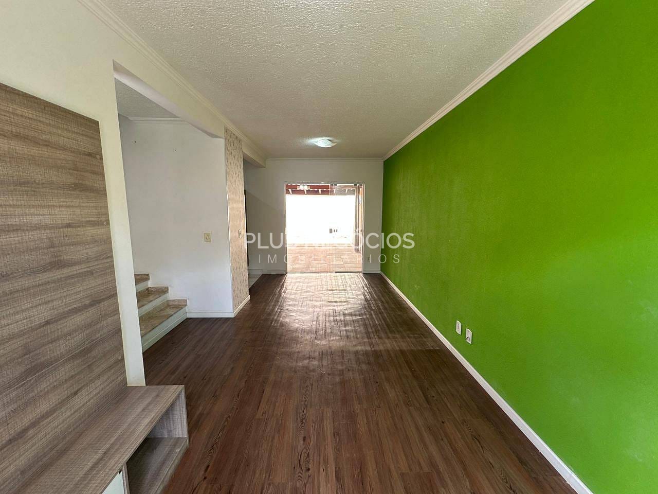 Casa, 3 quartos, 75 m² - Foto 2