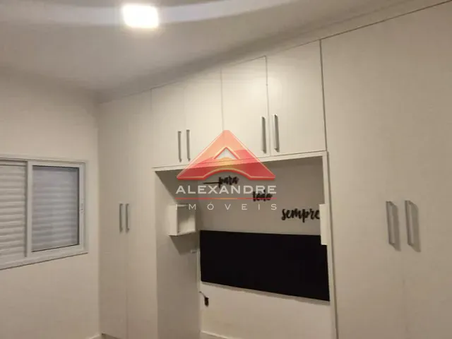 Casa com 133m² 2 quartos e 1 banheiro, à venda, no bairro Jardim Santa Júlia em São José dos Campos