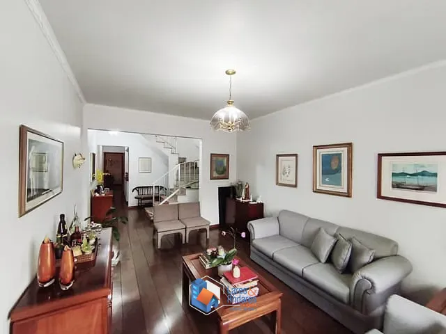 Prédio com 230m², à venda, no bairro Alto de Pinheiros em São Paulo