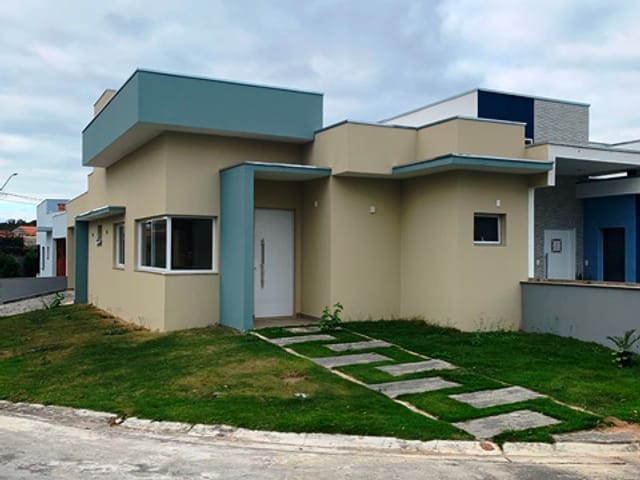 Casa com 180m² 2 quartos e 3 banheiros, à venda, no bairro Vila Prado em Pindamonhangaba