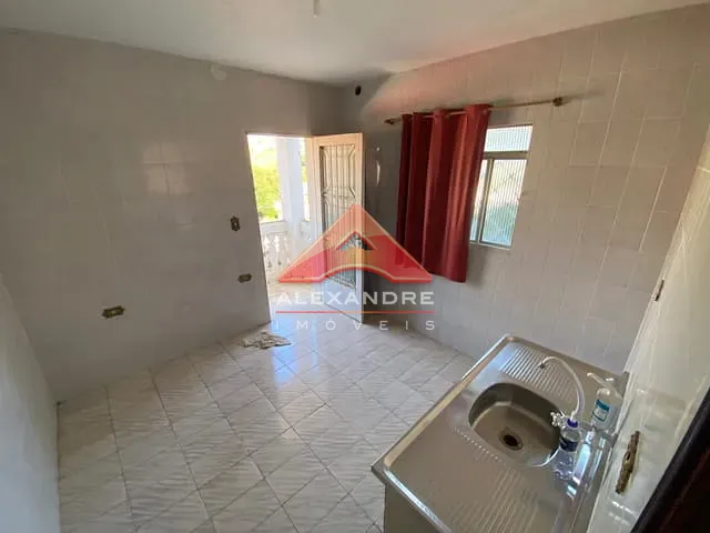 Casa 3 quartos e 2 banheiros, à venda, no bairro Centro em Paraisópolis