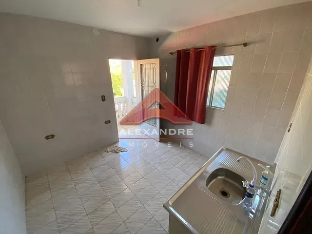 Casa 3 quartos e 2 banheiros, à venda, no bairro Centro em Paraisópolis
