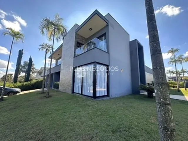 Casa com 1516m² 4 quartos e 7 banheiros, à venda, no bairro Barreiro em Araçoiaba da Serra