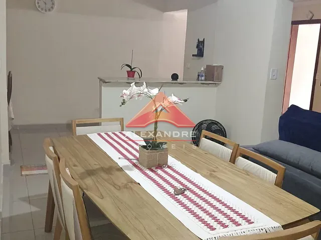 Casa 2 quartos e 1 banheiro, à venda, no bairro Jardim Santa Inês II em São José dos Campos