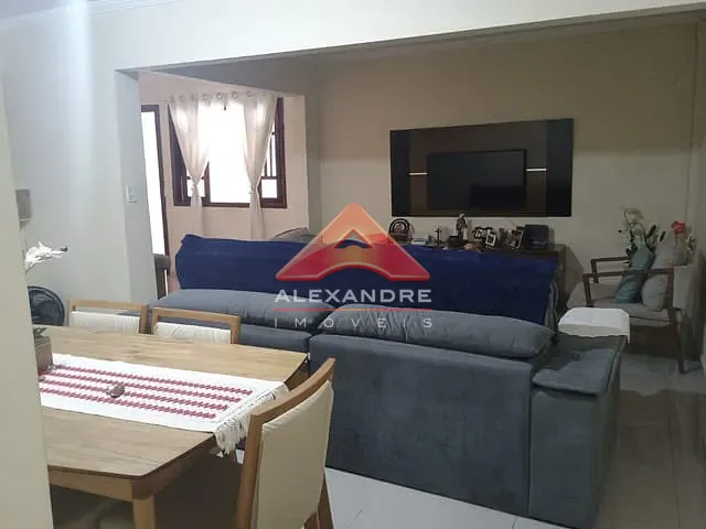 Casa 2 quartos e 1 banheiro, à venda, no bairro Jardim Santa Inês II em São José dos Campos