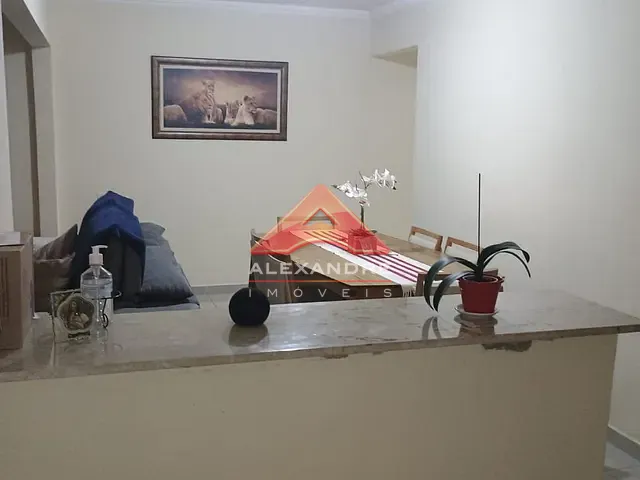 Casa 2 quartos e 1 banheiro, à venda, no bairro Jardim Santa Inês II em São José dos Campos