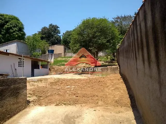 Casa 3 quartos e 1 banheiro, à venda, no bairro Chácaras Pousada do Vale em São José dos Campos