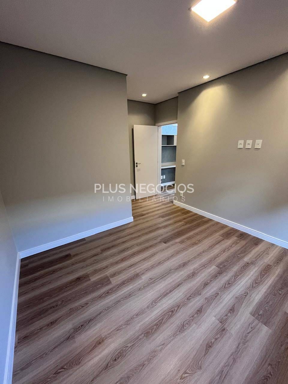 Casa à venda com 3 quartos, 181m² - Foto 10