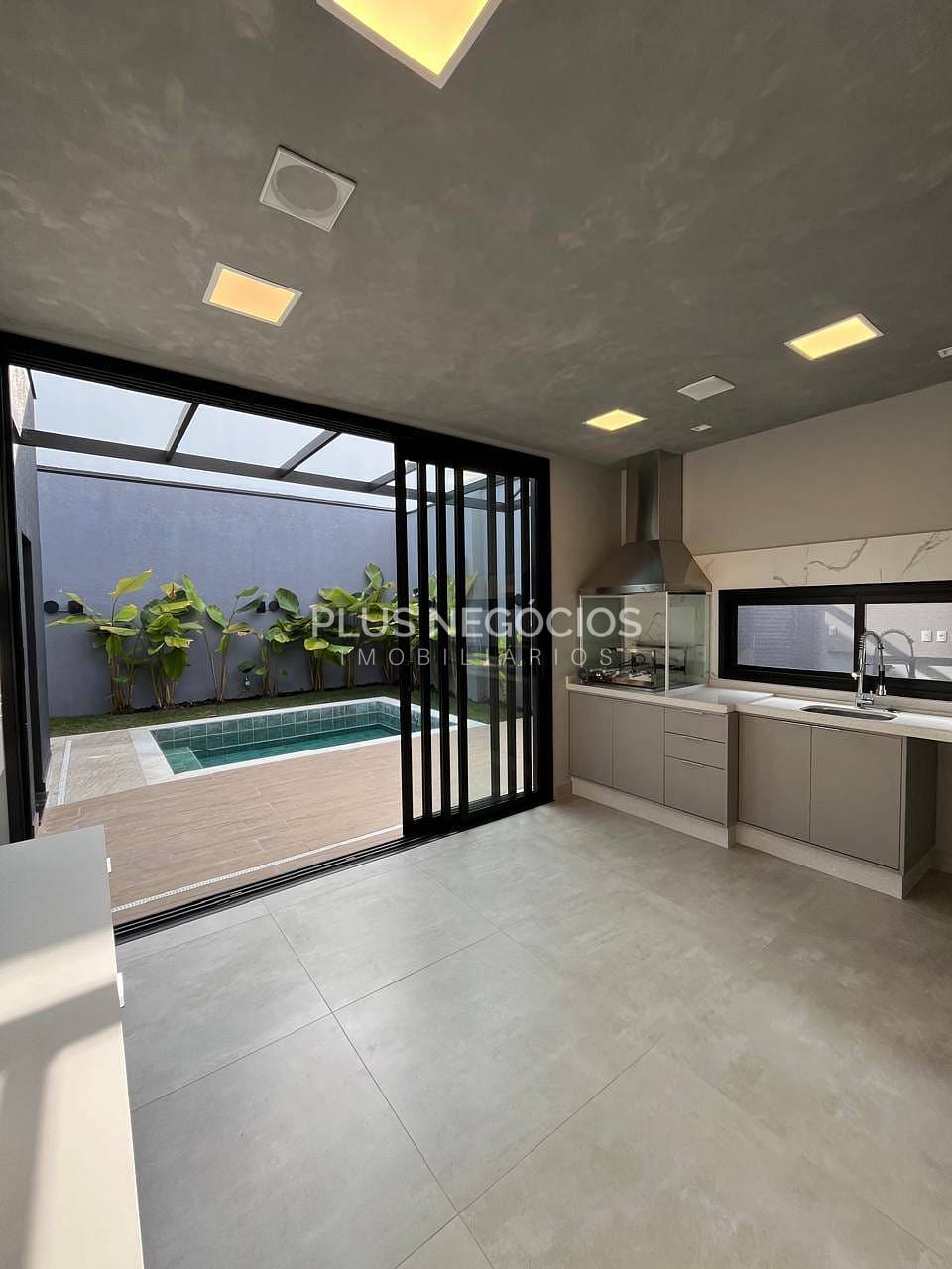 Casa à venda com 3 quartos, 181m² - Foto 18