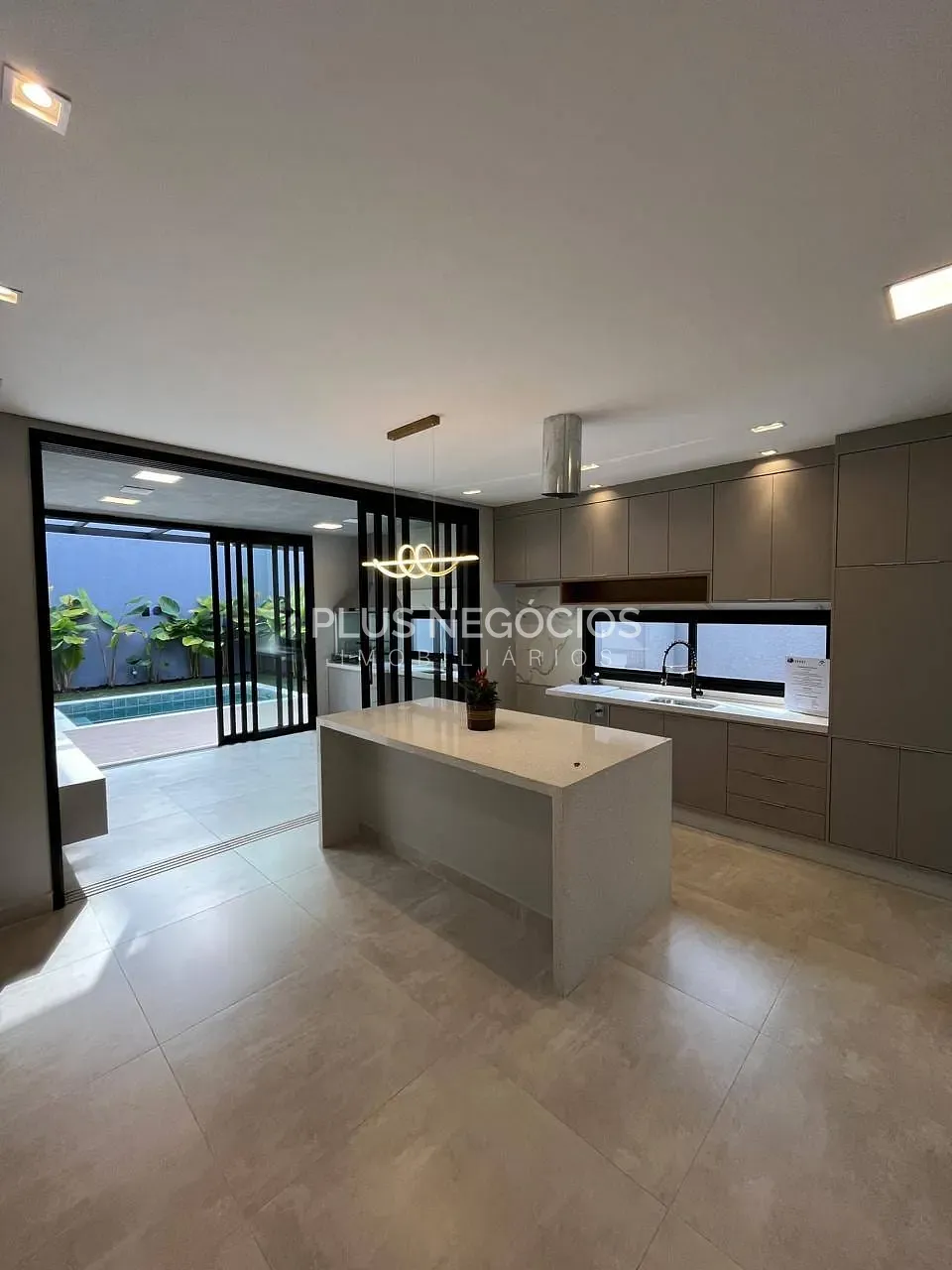Casa, 3 quartos, 181 m² - Foto 23