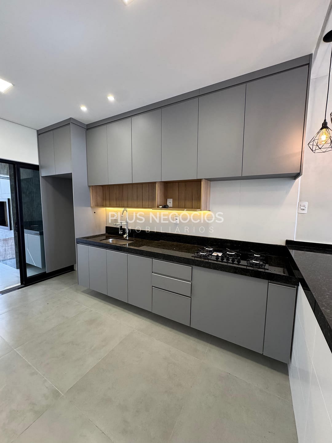 Casa à venda com 3 quartos, 116m² - Foto 5