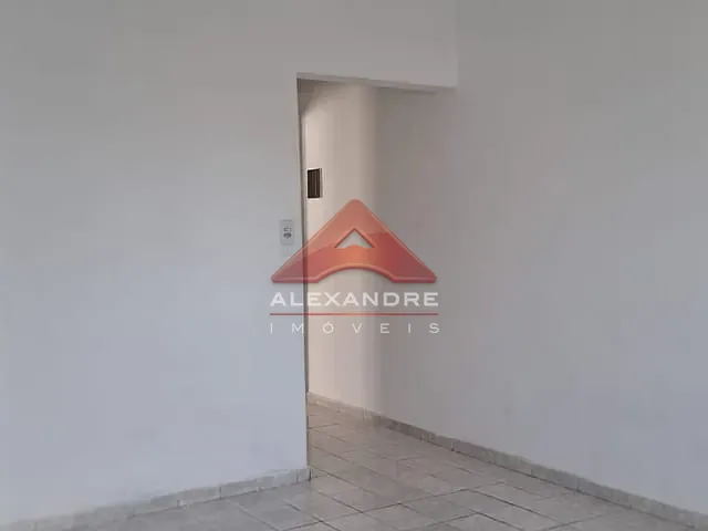 Casa 1 quarto e 1 banheiro, para alugar, no bairro Vila Sanches em São José dos Campos