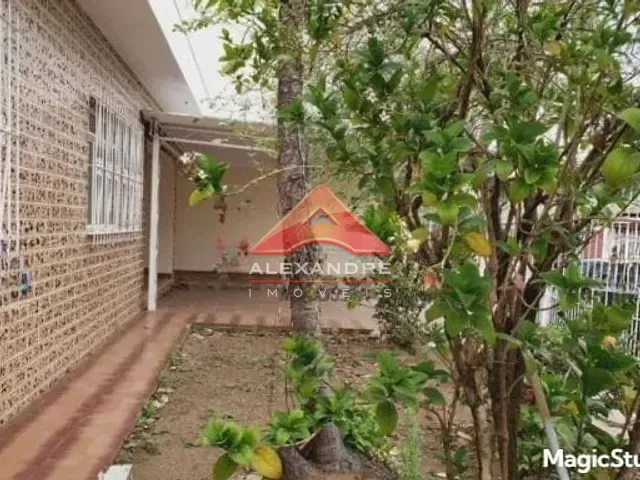 Casa com 236m² 2 quartos e 1 banheiro, à venda, no bairro Jardim Paulista em São José dos Campos