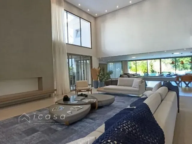 Casa com 800m² 8 quartos e 10 banheiros, à venda, no bairro Costa Verde Tabatinga em Caraguatatuba