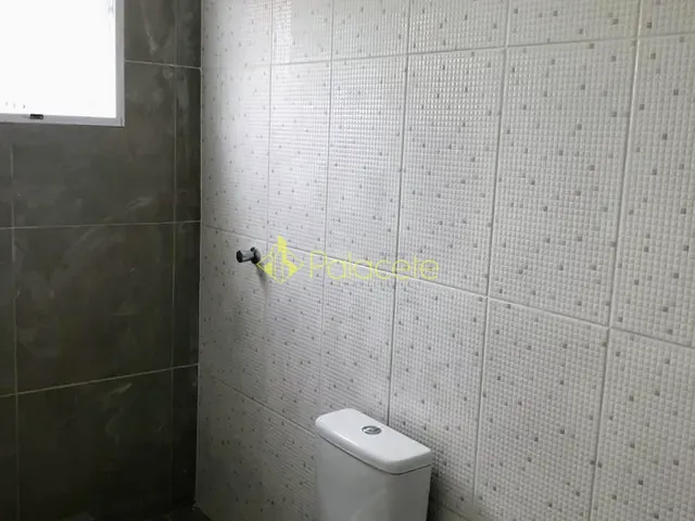 Casa com 133m² 2 quartos e 2 banheiros, à venda, no bairro Residencial Estoril em Taubaté