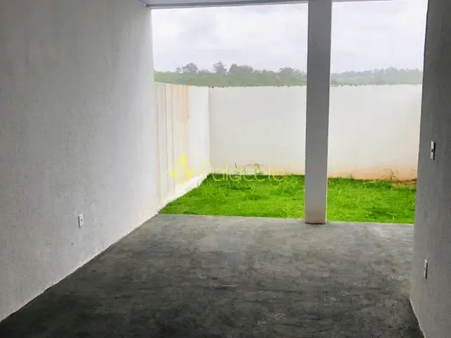 Casa com 133m² 2 quartos e 2 banheiros, à venda, no bairro Residencial Estoril em Taubaté