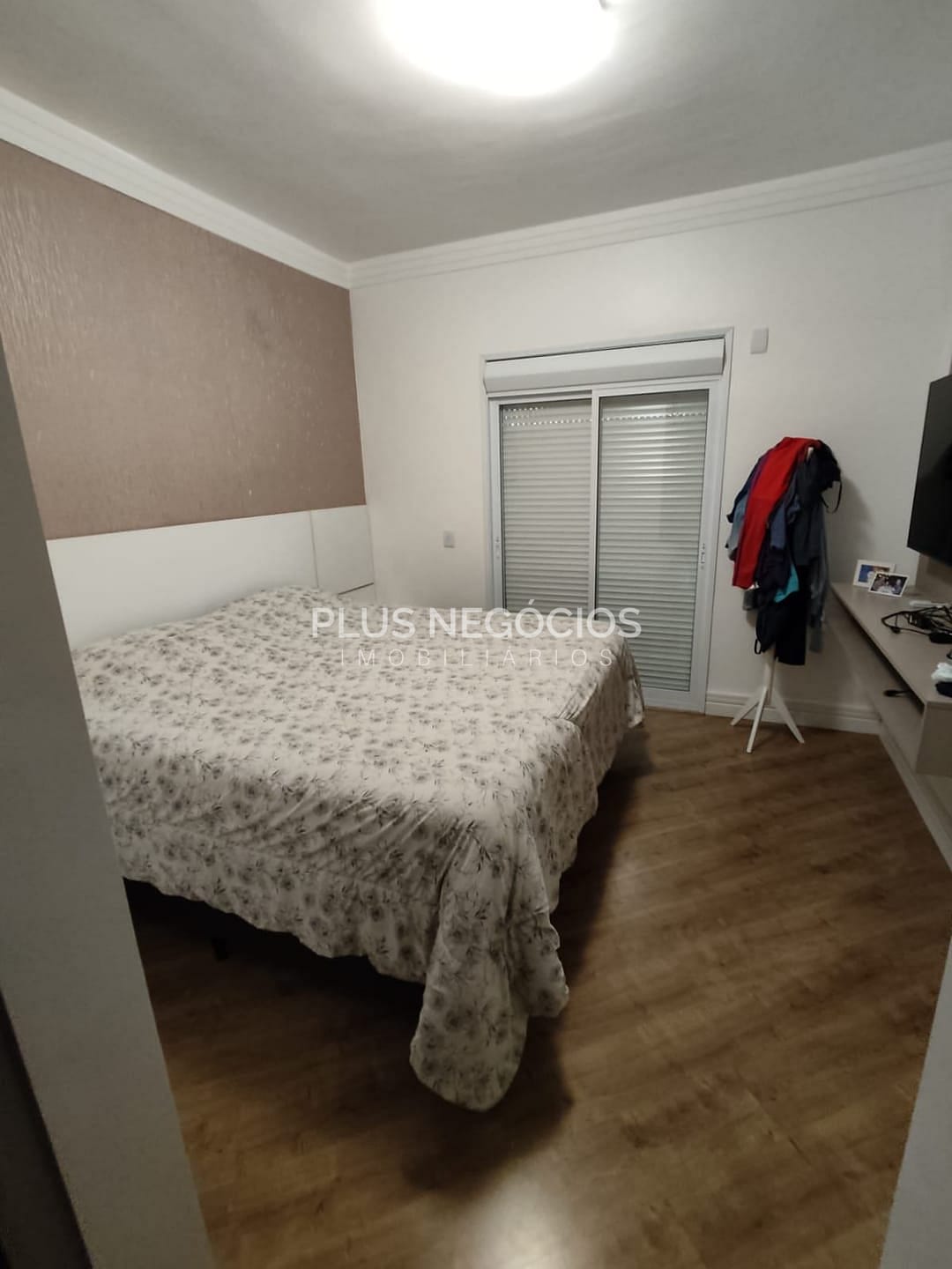Casa à venda com 3 quartos, 242m² - Foto 14