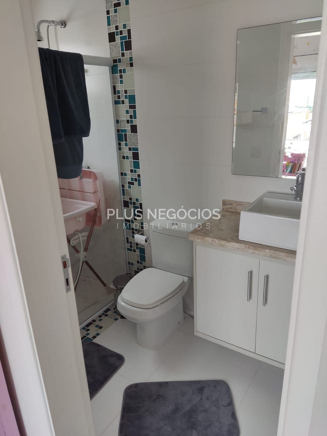 Casa à venda com 3 quartos, 242m² - Foto 7