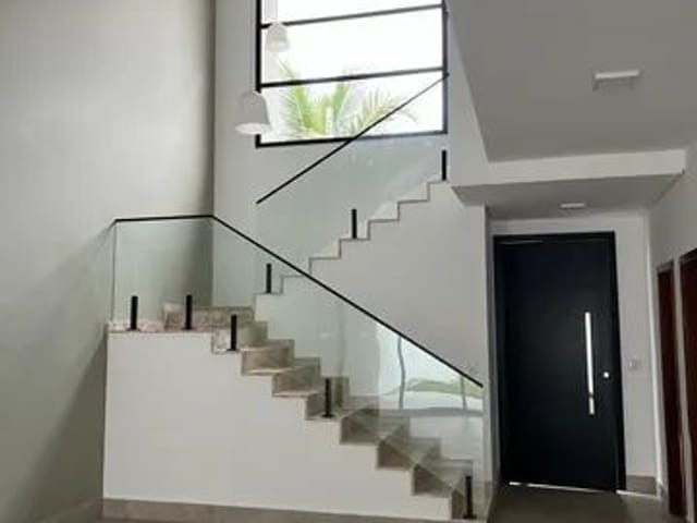 Casa com 250m² 4 quartos e 5 banheiros, à venda, no bairro Caminho Novo em Tremembé