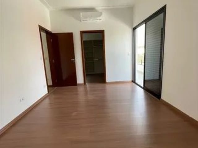 Casa com 250m² 4 quartos e 5 banheiros, à venda, no bairro Caminho Novo em Tremembé