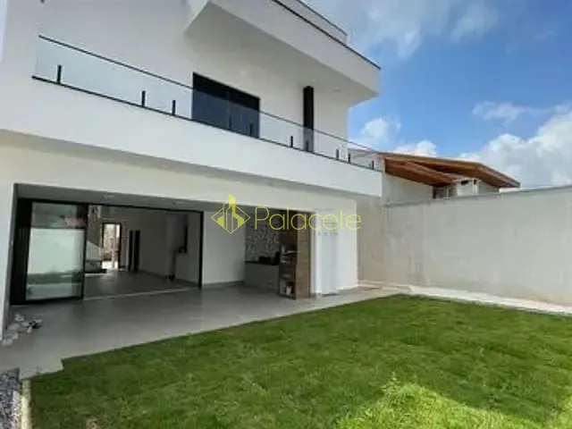 Casa com 250m² 4 quartos e 5 banheiros, à venda, no bairro Caminho Novo em Tremembé
