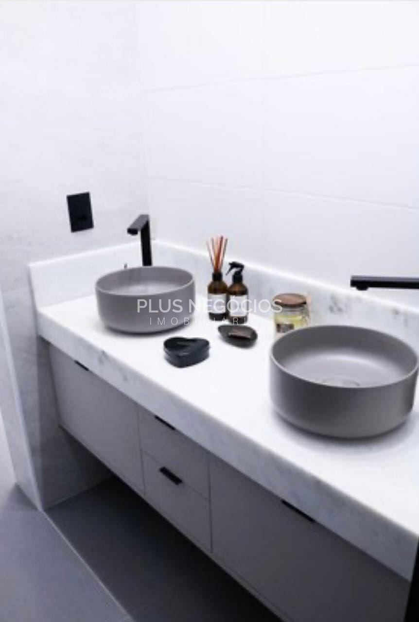 Casa, 3 quartos, 225 m² - Foto 20