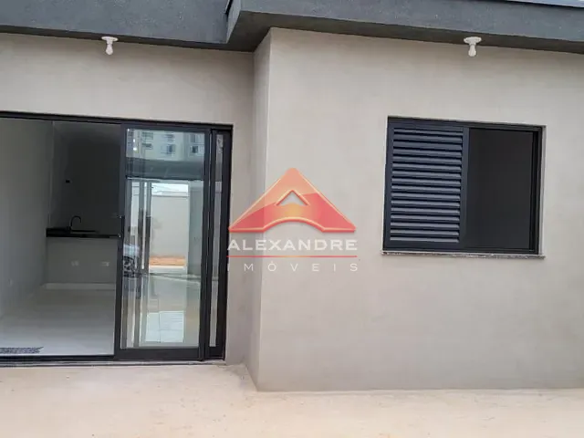 Casa com 150m² 3 quartos e 2 banheiros, à venda, no bairro Loteamento Portal Santa Inês em São José dos Campos