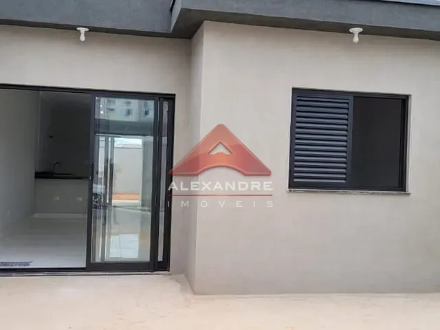 Casa com 150m² 3 quartos e 2 banheiros, à venda, no bairro Loteamento Portal Santa Inês em São José dos Campos
