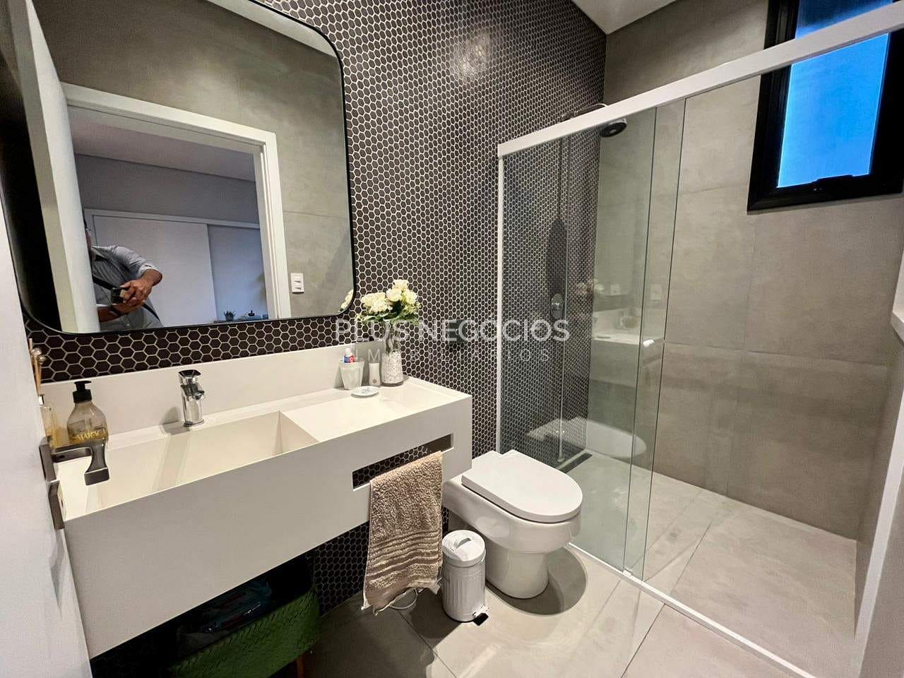 Casa à venda com 5 quartos, 421m² - Foto 35