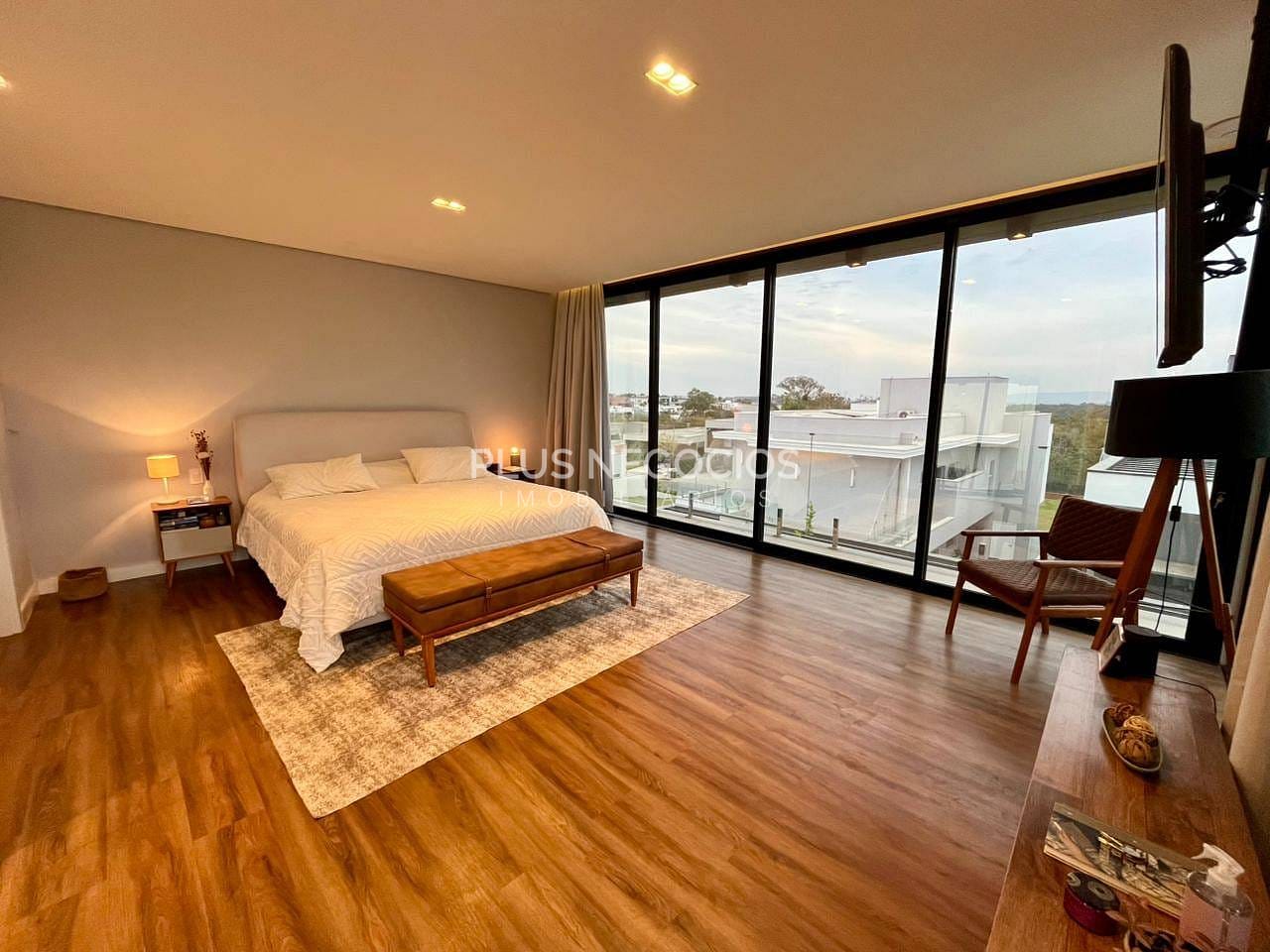 Casa à venda com 5 quartos, 421m² - Foto 18