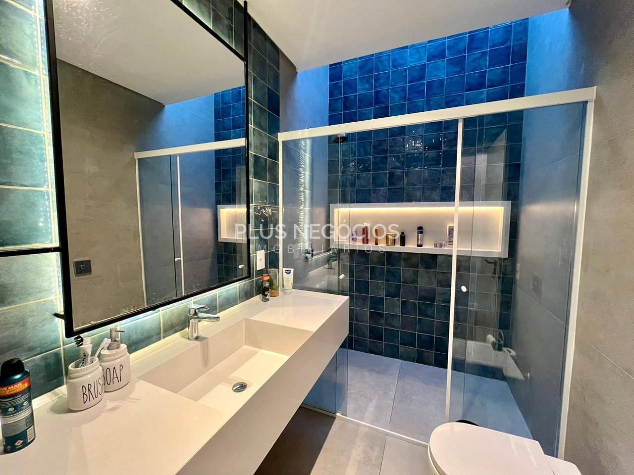 Casa à venda com 5 quartos, 421m² - Foto 32