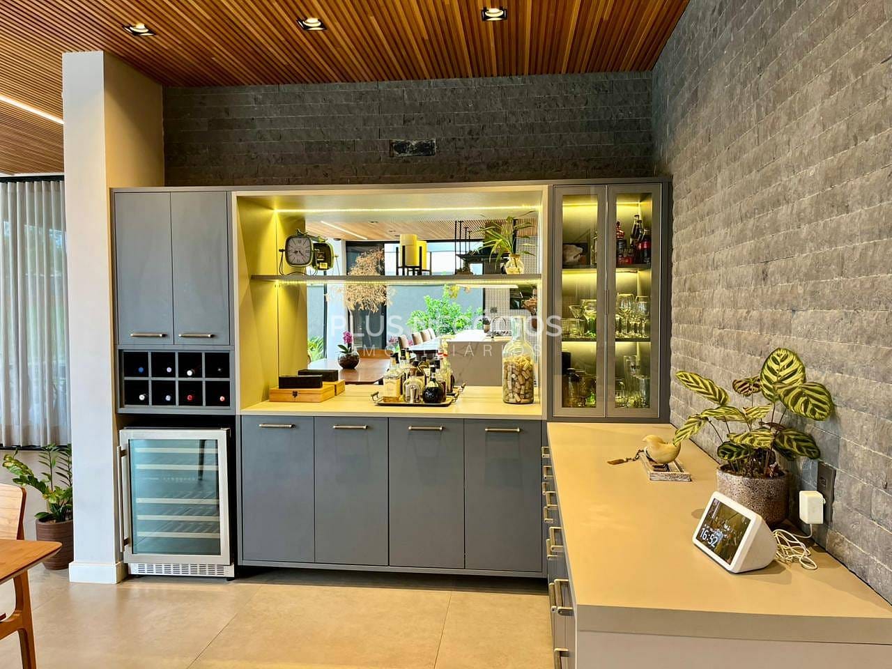 Casa à venda com 5 quartos, 421m² - Foto 4
