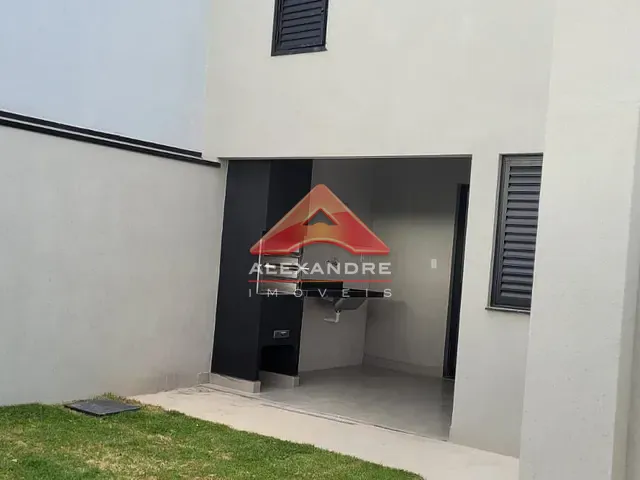 Casa com 150m² 3 quartos e 2 banheiros, à venda, no bairro Loteamento Portal Santa Inês em São José dos Campos