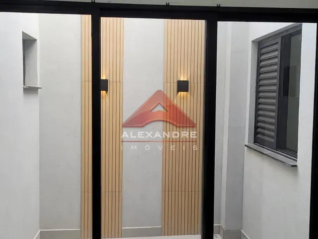 Casa com 150m² 3 quartos e 2 banheiros, à venda, no bairro Loteamento Portal Santa Inês em São José dos Campos
