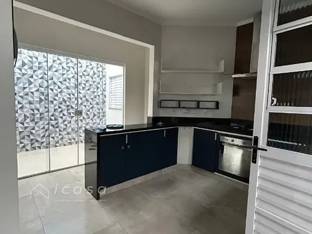 Casa com 150m² 3 quartos e 2 banheiros, à venda, no bairro Parque Esperança em Taubaté