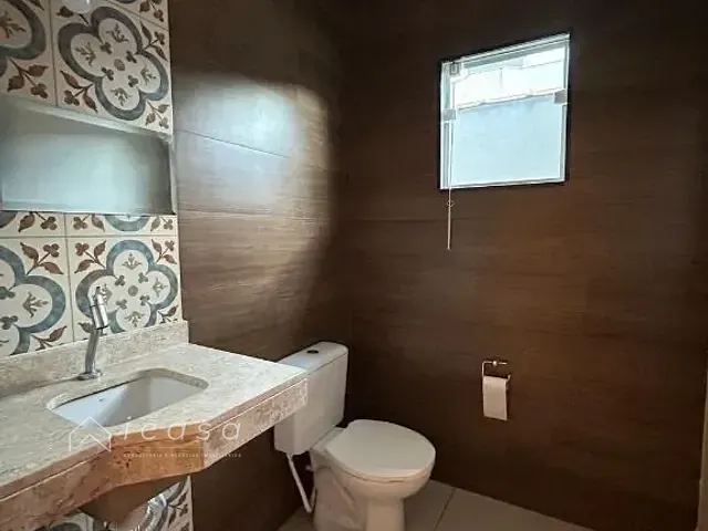 Casa com 150m² 3 quartos e 2 banheiros, à venda, no bairro Parque Esperança em Taubaté