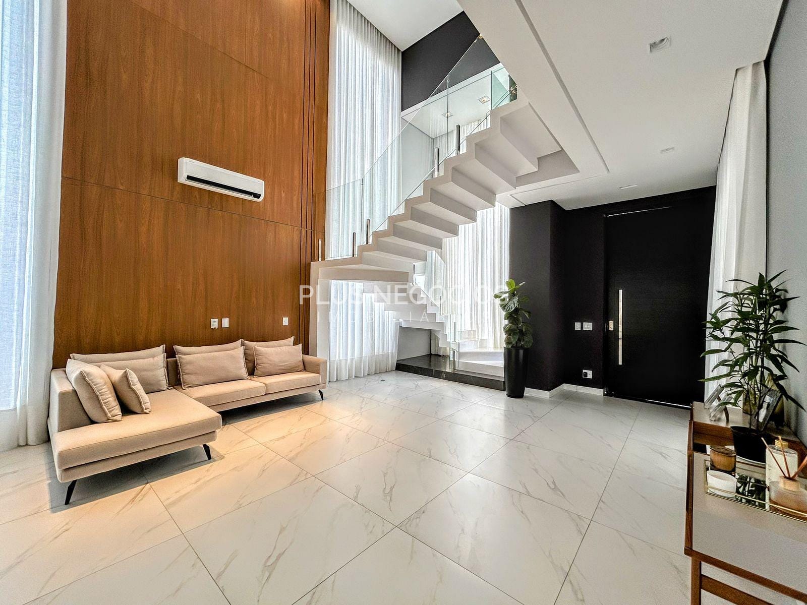 Casa à venda com 3 quartos, 360m² - Foto 9
