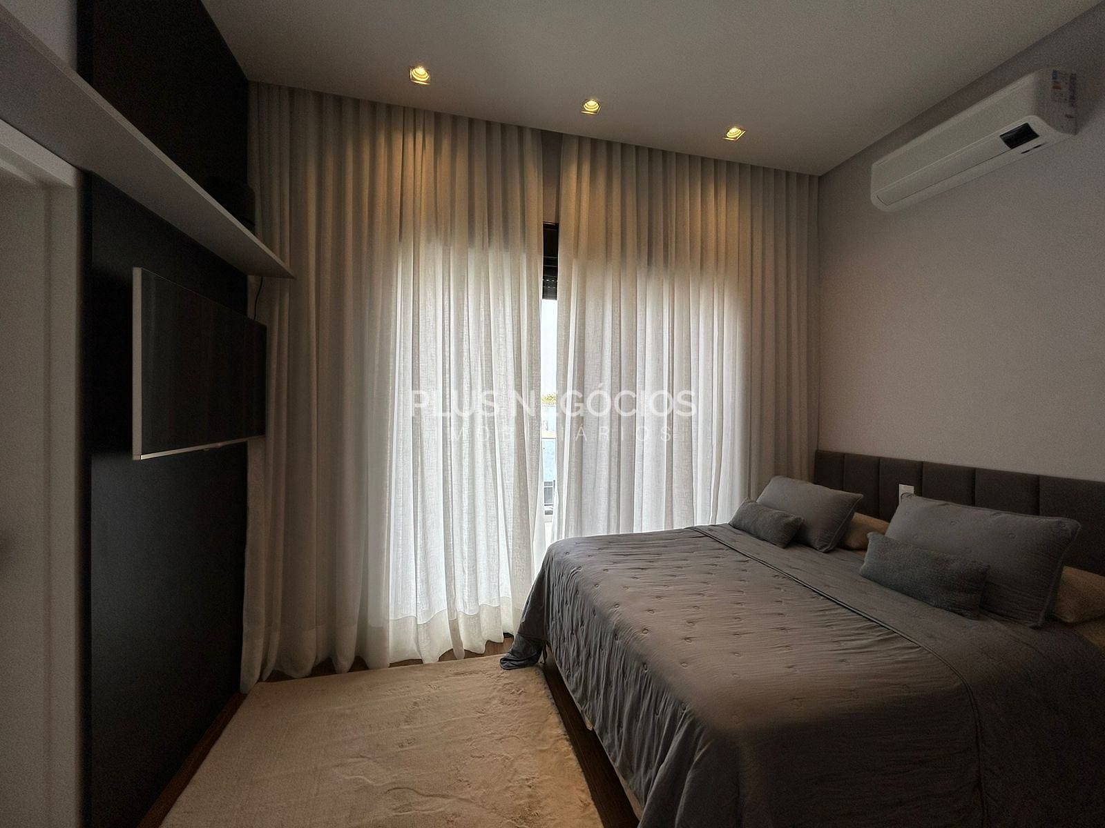 Casa à venda com 3 quartos, 360m² - Foto 12