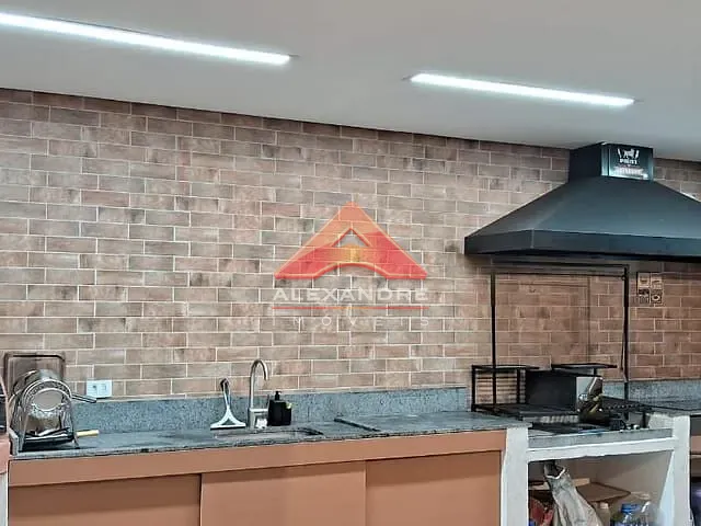 Casa 2 quartos e 1 banheiro, à venda, no bairro Eugênio de Mello em São José dos Campos