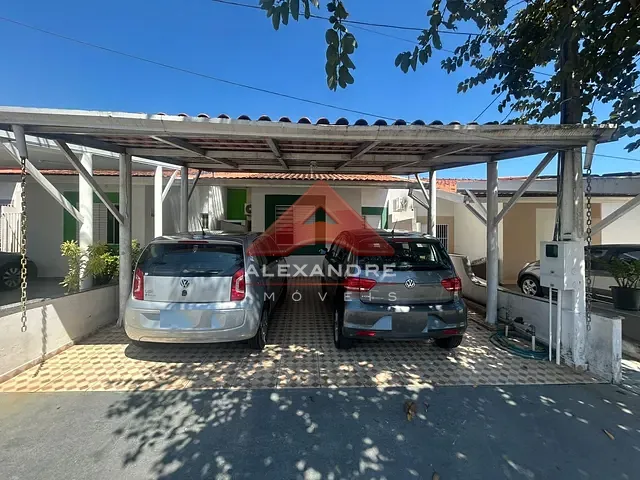 Casa 2 quartos e 1 banheiro, à venda, no bairro Eugênio de Mello em São José dos Campos
