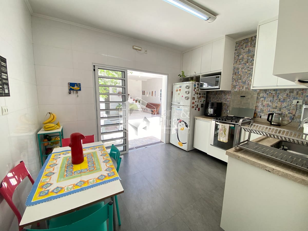 Casa, 3 quartos, 256 m² - Foto 12