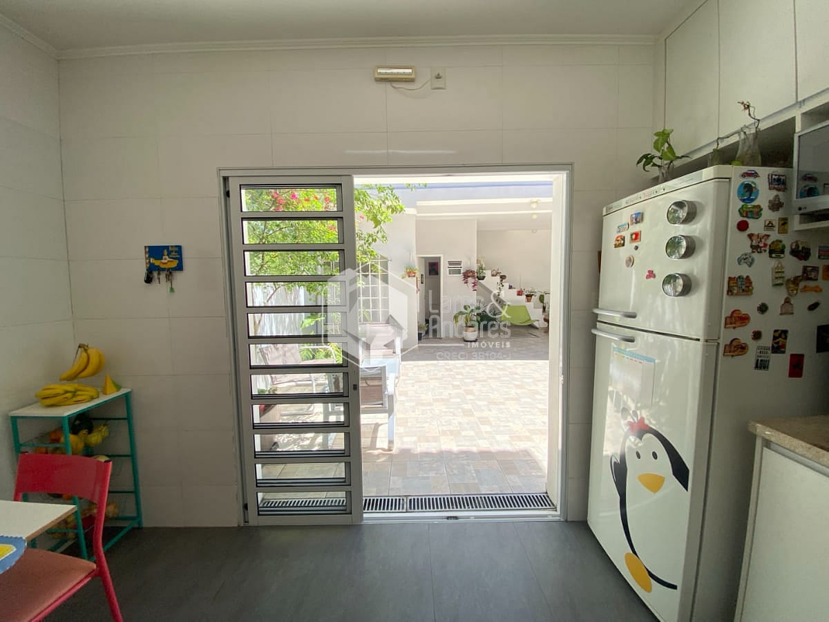 Casa, 3 quartos, 256 m² - Foto 15