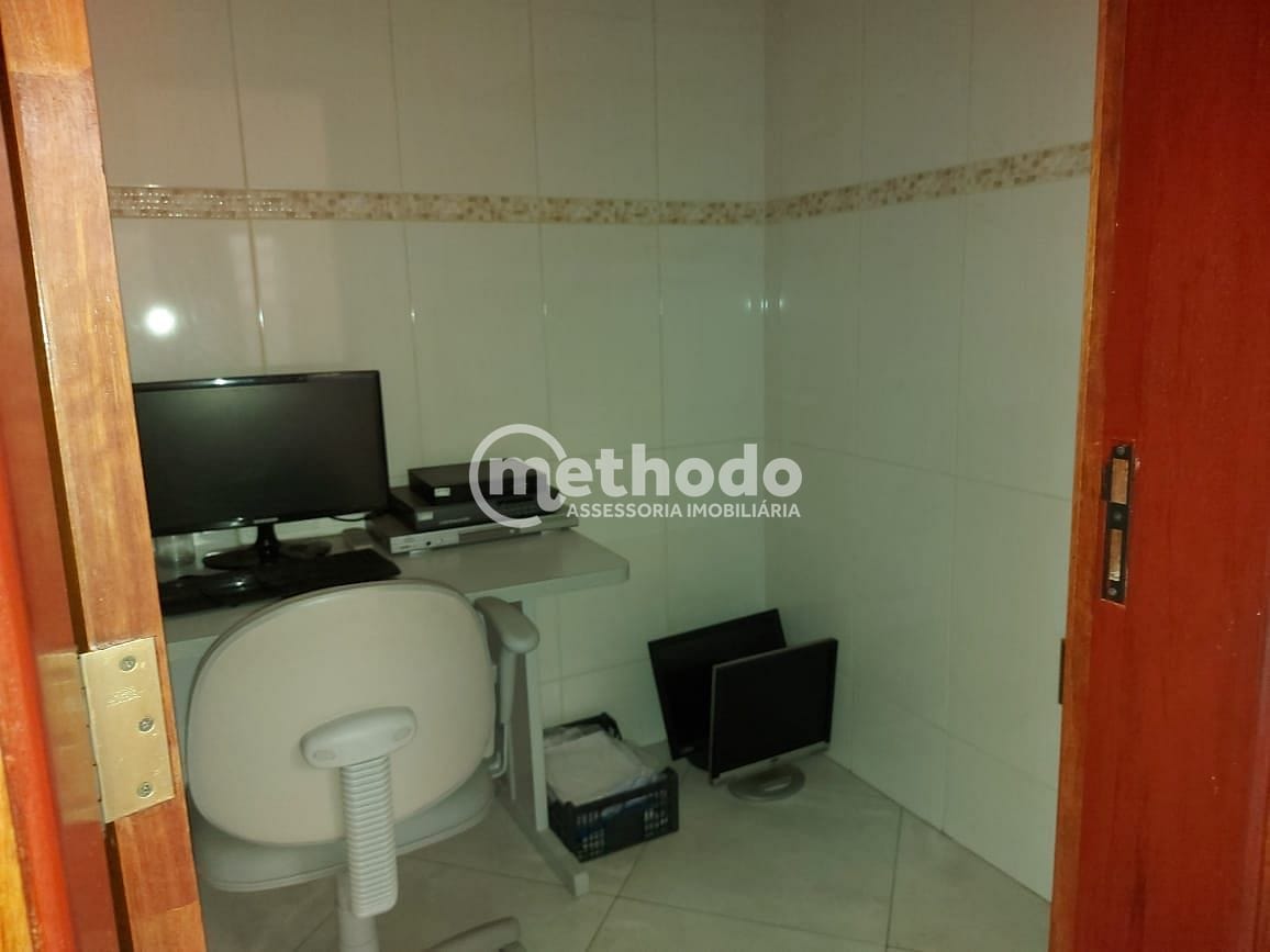 Casa, 3 quartos, 200 m² - Foto 12