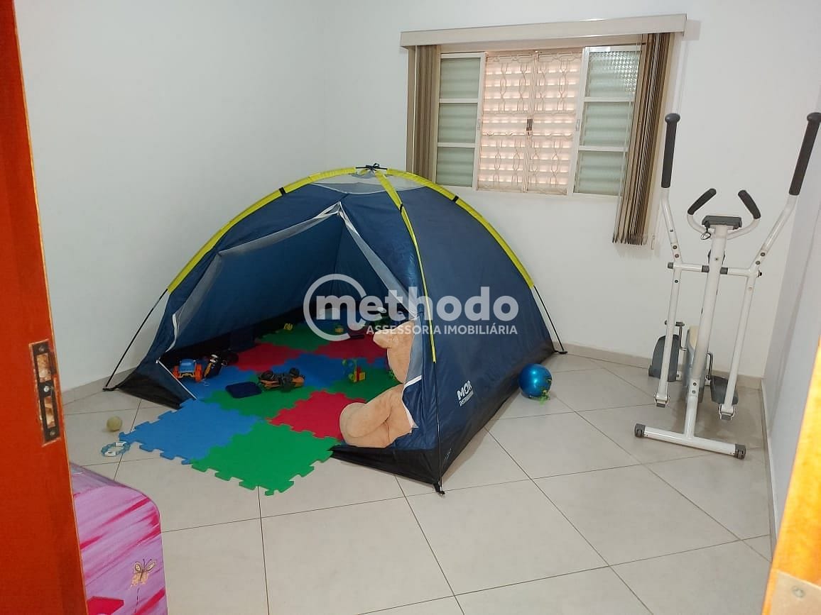 Casa, 3 quartos, 200 m² - Foto 11