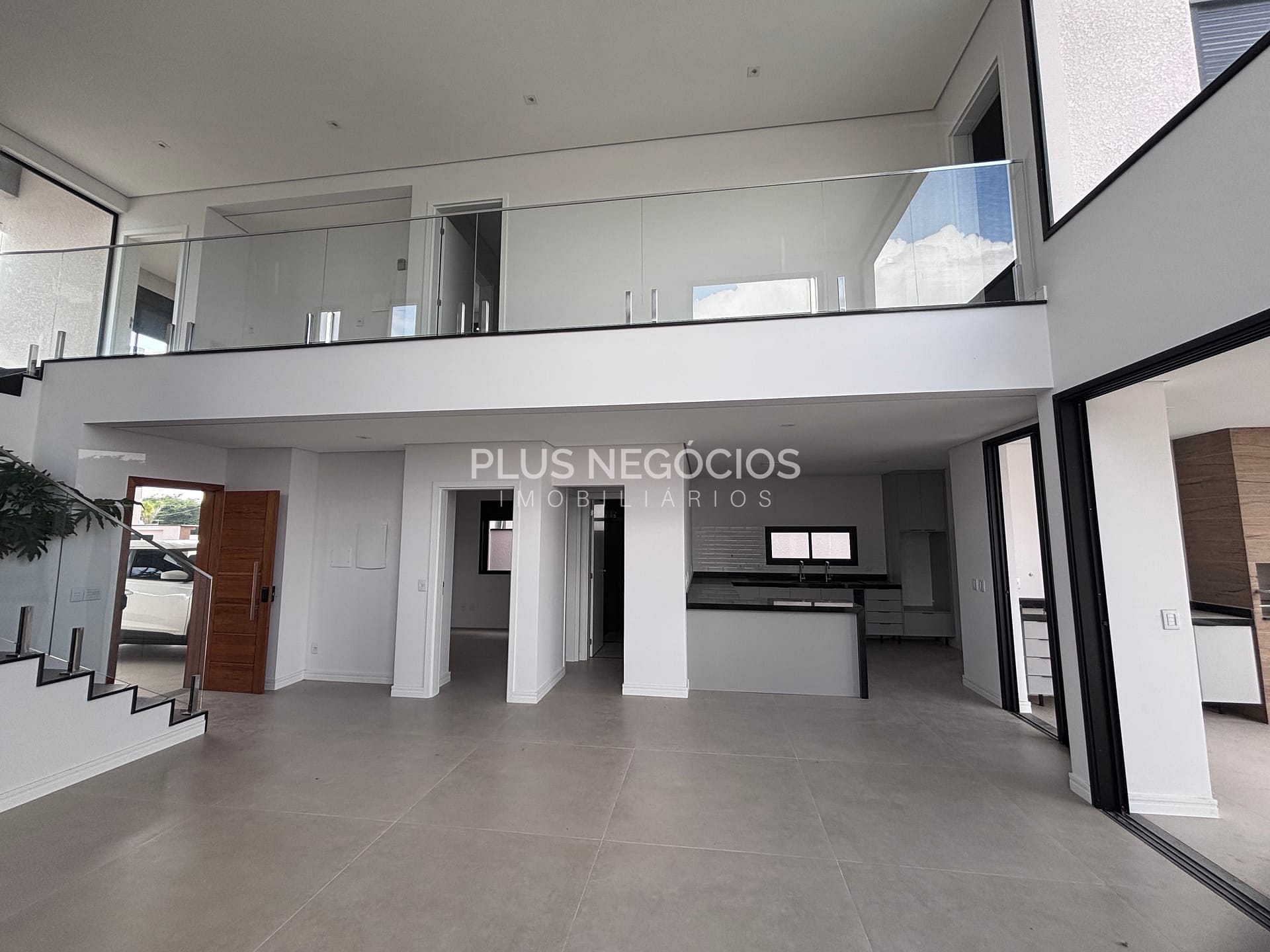 Casa à venda com 3 quartos, 244m² - Foto 10