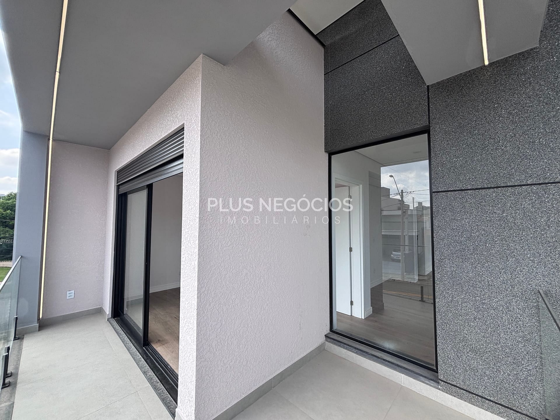 Casa à venda com 3 quartos, 244m² - Foto 12