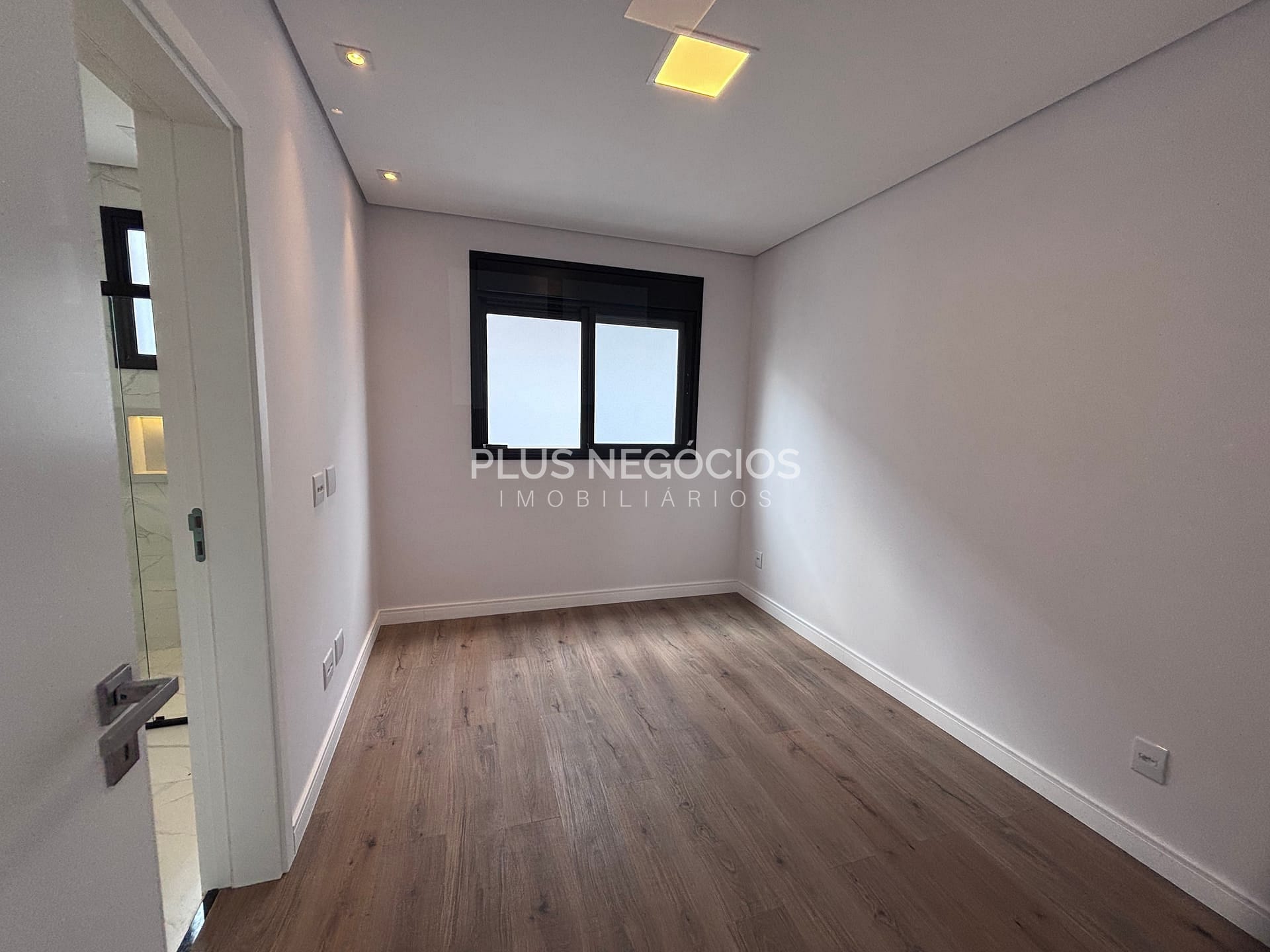 Casa à venda com 3 quartos, 244m² - Foto 33