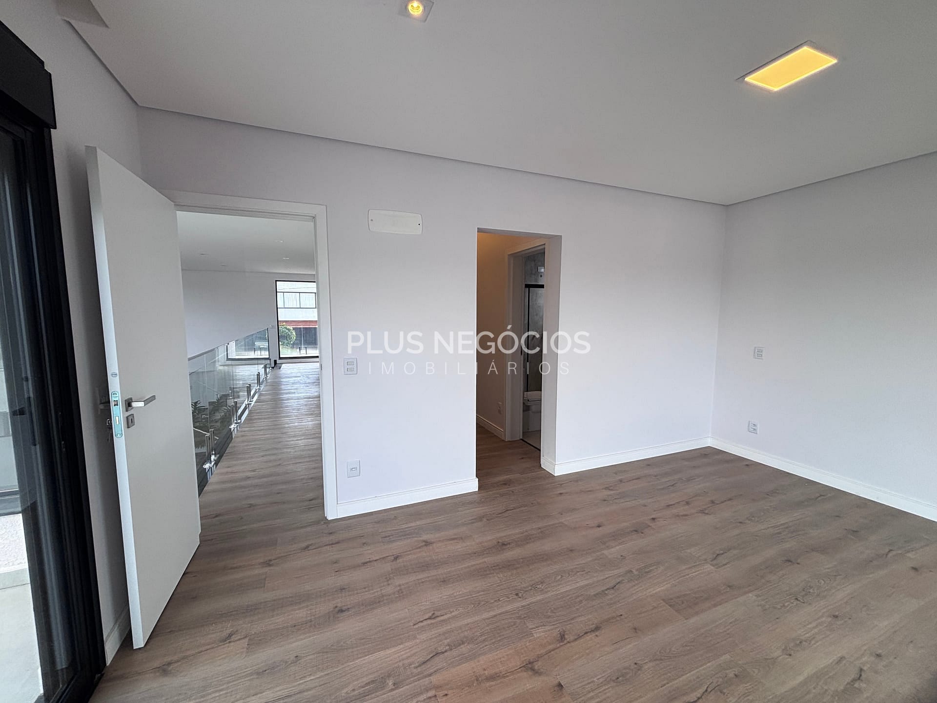 Casa à venda com 3 quartos, 244m² - Foto 37