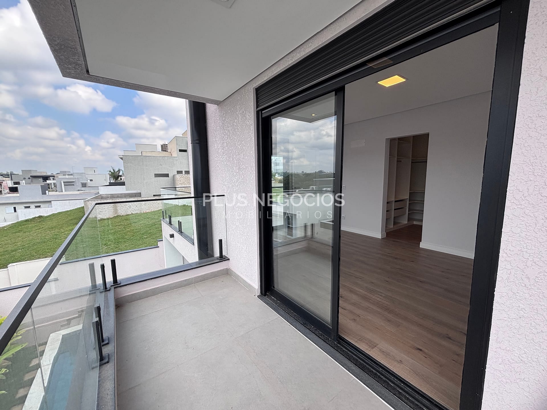Casa à venda com 3 quartos, 244m² - Foto 20