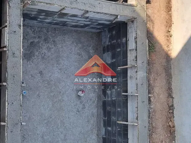 Casa com 250m² 3 quartos e 4 banheiros, à venda, no bairro Eugênio de Mello em São José dos Campos